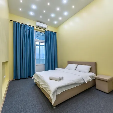 Kievacccommodation Near Gulliver 24H Self Check-In Exterior photo