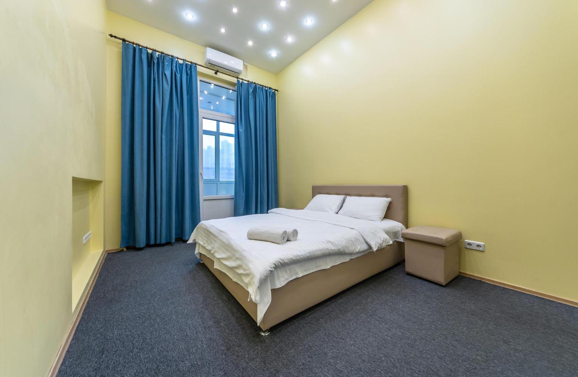 Apartment Kievacccommodation Near Gulliver 24h Self Check-in Kyiv