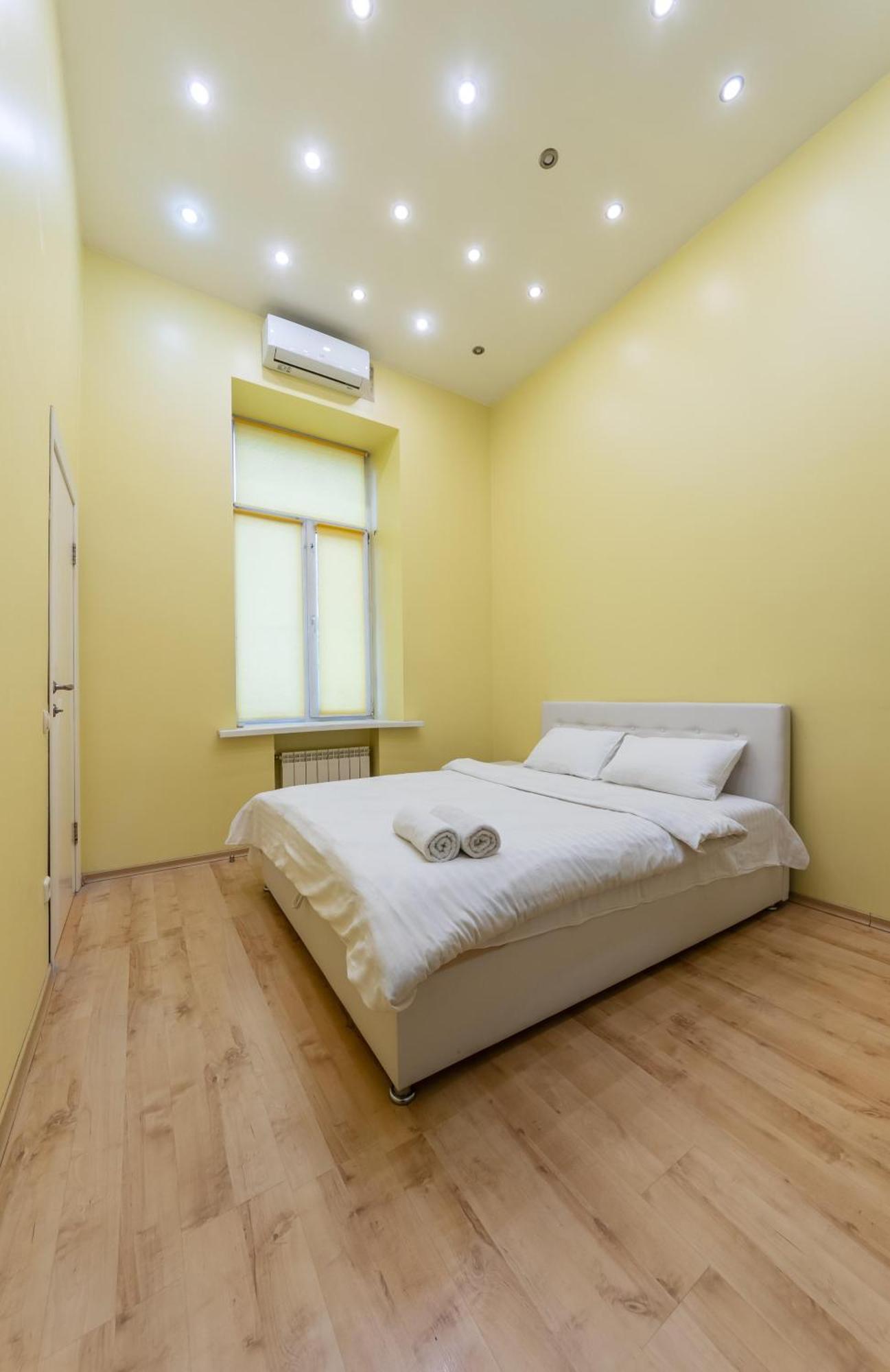 Apartment Kievacccommodation Near Gulliver 24h Self Check-in