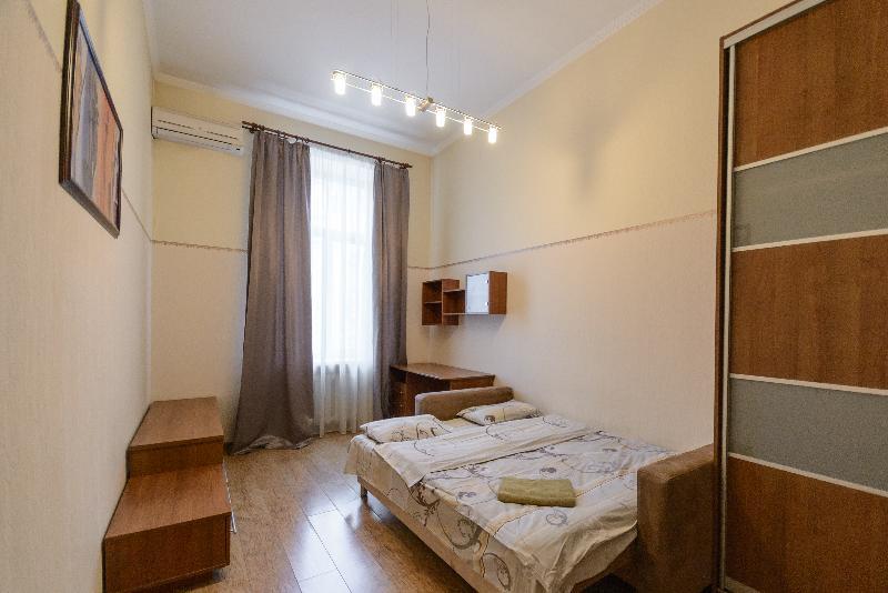 Kievacccommodation Near Gulliver 24h Self Check-in Apartment *
